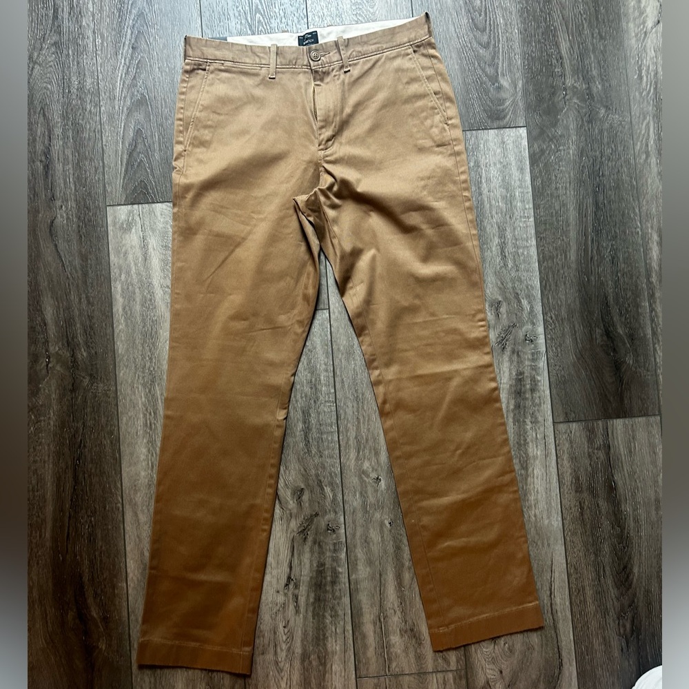 J Crew Men's Tan Chino Pants